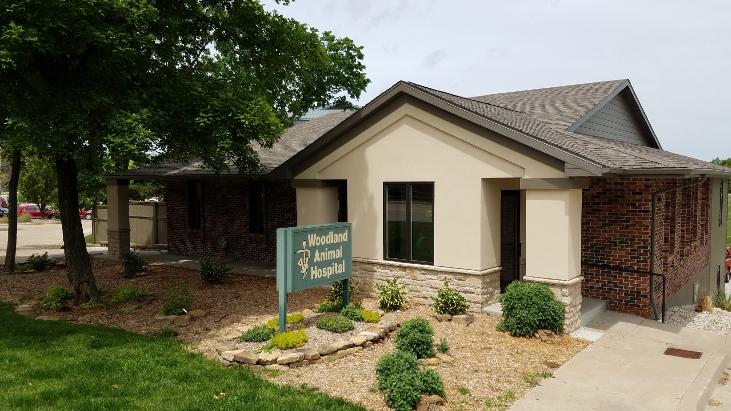 Woodland Animal Hospital Veterinary Clinic Jefferson City, Missouri