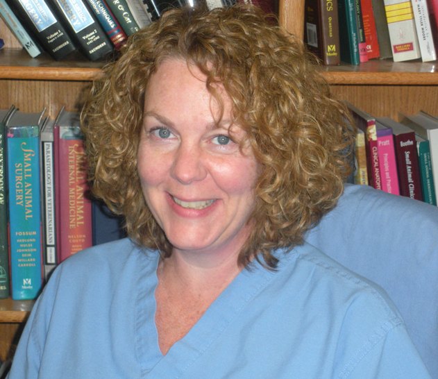 Dr Alice Groner, veterinarian at Woodland Animal Hospital in Jefferson City Missouri